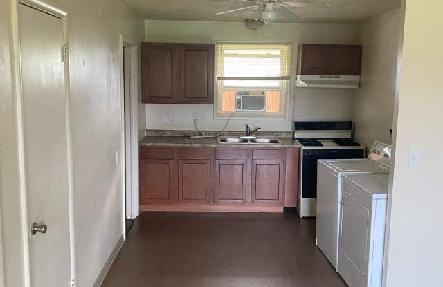 2157 W Mound St Apt C photos photos