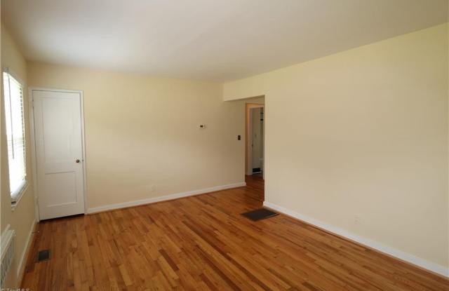 2509 Miller Park Circle Gallery 2