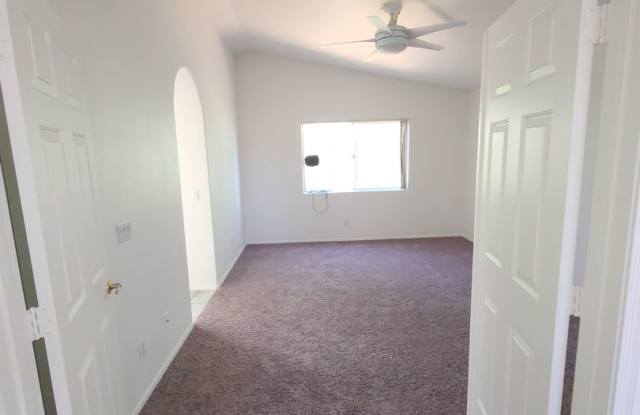 Prime Chandler location near Dobson & Frye! Gallery 3