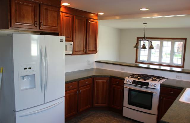 516 Esty St photos photos