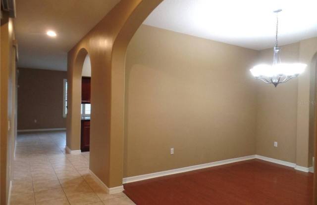 3240 Pineapple Isle Drive Gallery 4