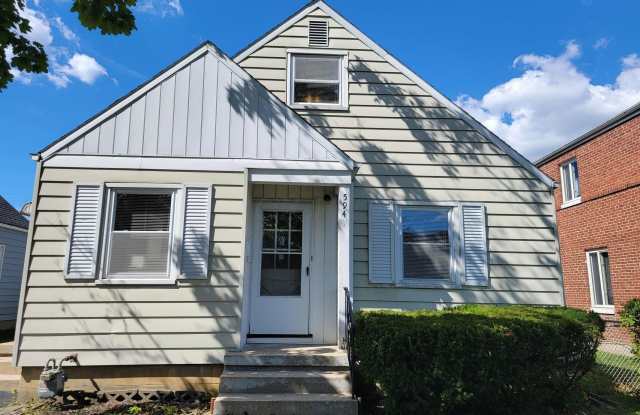 594 Chatham Road photos photos