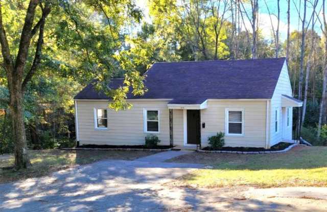 440 27th Street Place Southwest - 440 27th Street Place Southwest, Long View, NC 28602
