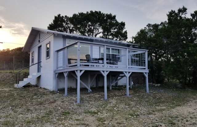 560 MOUNTAIN DR Gallery 2