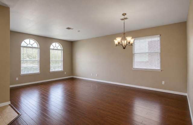 3408 Paradise Valley Drive Gallery 2