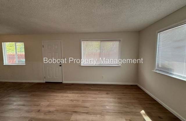 1501 N Edmonds Dr Gallery 3