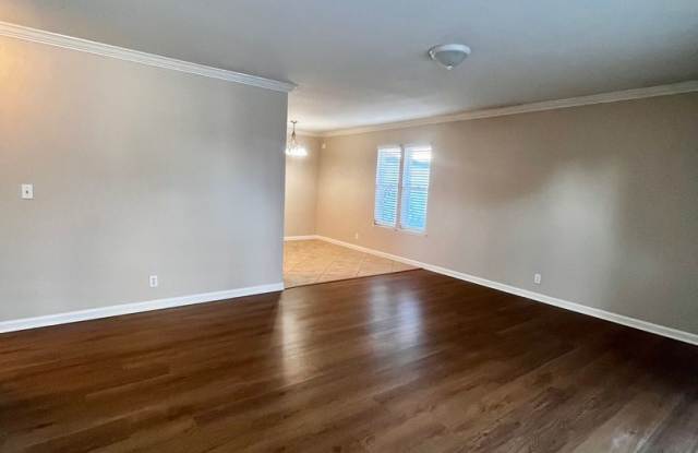 Newly Updated 2-Bedroom Single-Story Home in Oxnard Gallery 4