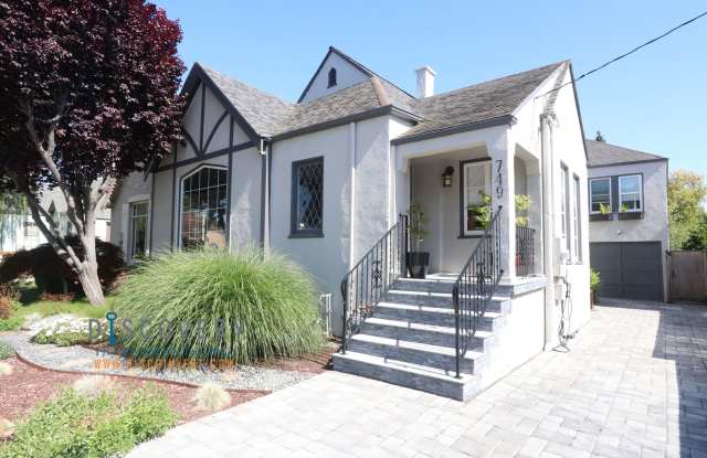 Estudillo Estates Updated Tudor with Outdoor Bar and Yard photos photos
