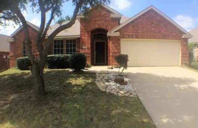 2717 Hereford Road - 2717 Hereford Road, Denton, TX 76210