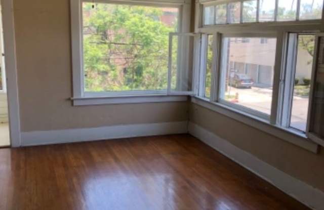 35 Cerritos Ave Gallery 2