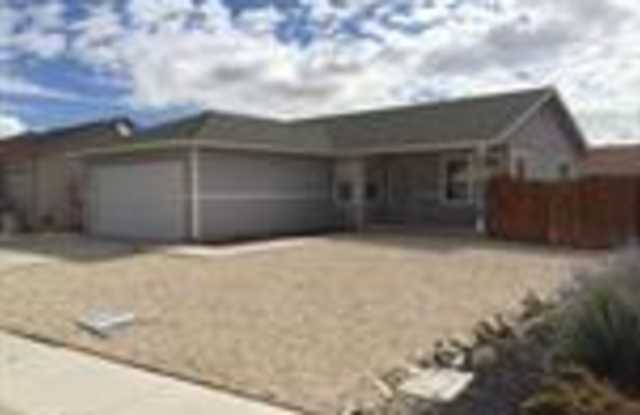 3 Bedroom, 2 bath home for rent, $1800 per month with a $1900 Sec Dep - 219 Endeavor Lane, Fernley, NV 89408