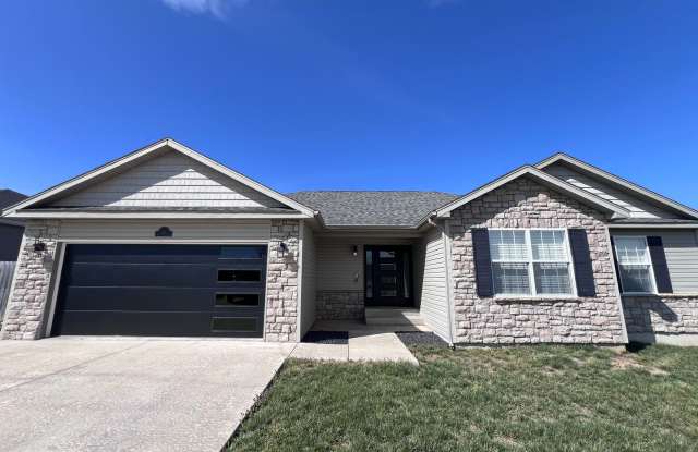 Beautiful Modern 5-Bedroom Home in Brush Creek-St. Robert! photos photos Beautiful Modern 5-Bedroom Home in Brush Creek-St. Robert! photos photos