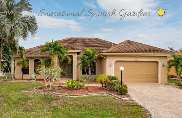 26932 Spanish Gardens - 26932 Spanish Gardens Drive, Bonita Springs, FL 34135
