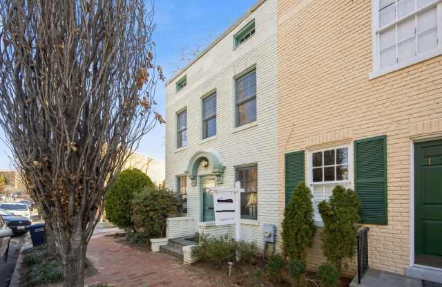 End of Row Georgetown Rowhome! - 1737 34th Street Northwest, Washington, DC 20007