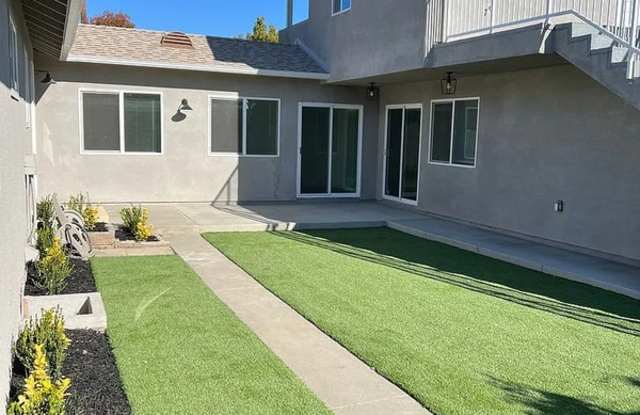 2228 Conquista Ave photos photos