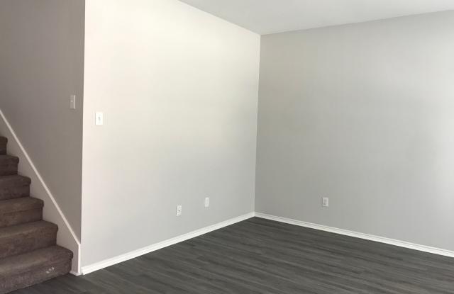 2053 Meadow Park Drive Gallery 4