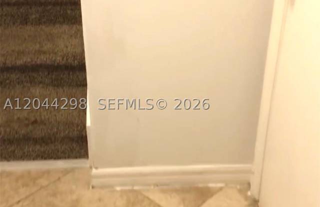 2490 Centergate Dr Gallery 4