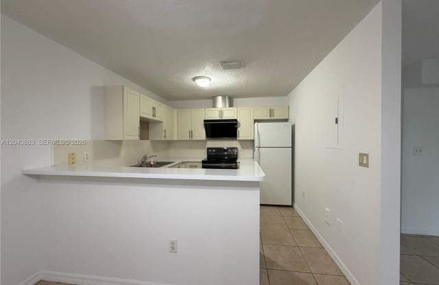 7245 NW 173rd Drive 2505, Hialeah, FL 33015 - 8492 photos photos