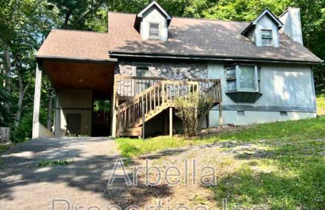 1045 Surmont Ct photos photos