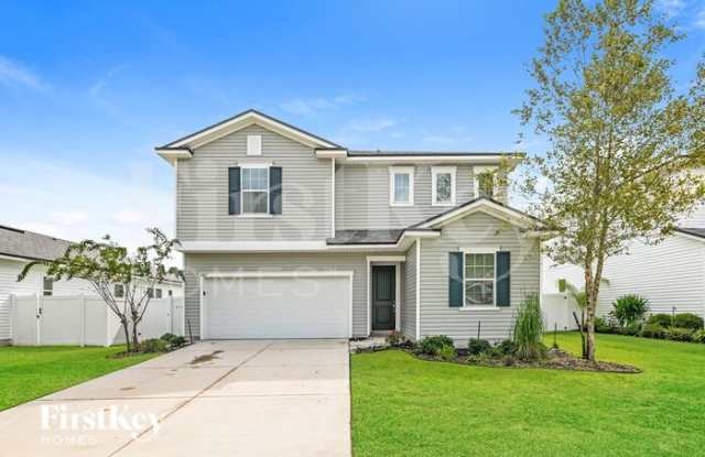 1067 Persimmon Drive - 1067 Persimmon Drive, Clay County, FL 32068