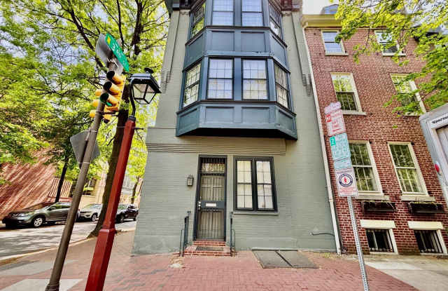 300 LOMBARD Street photos photos
