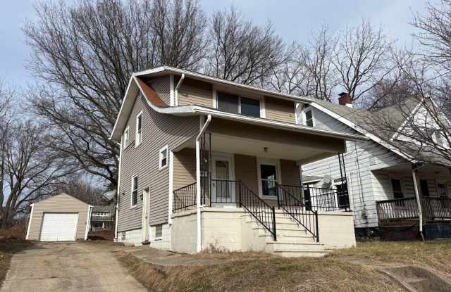 Two bedroom one bathroom home for rent photos photos