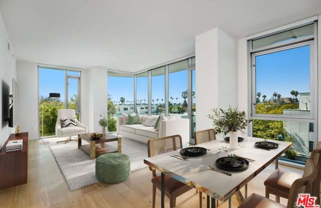 8500 Burton Way photos photos