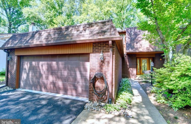 3615 DEVILWOOD COURT - 3615 Devilwood Court, Fairfax, VA 22030