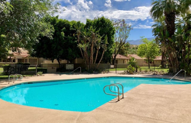2345 S Cherokee Way #142 - 2345 S Cherokee Way, Palm Springs, CA 92264
