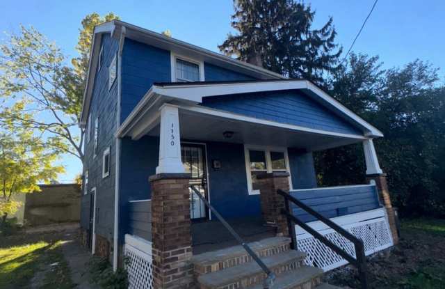 Charming 3-Bedroom Property in Prime Location photos photos