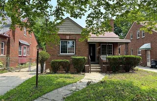 1800 N YORK Street photos photos