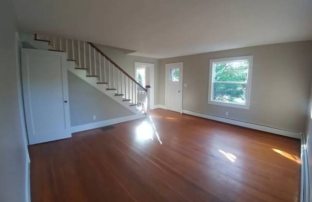 3 bedroom 2 bath prime location! photos photos 3 bedroom 2 bath prime location! photos photos