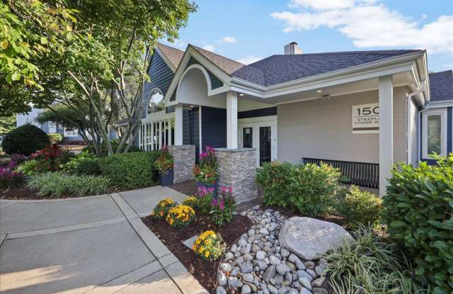 Steeplechase Apartments Gallery 2