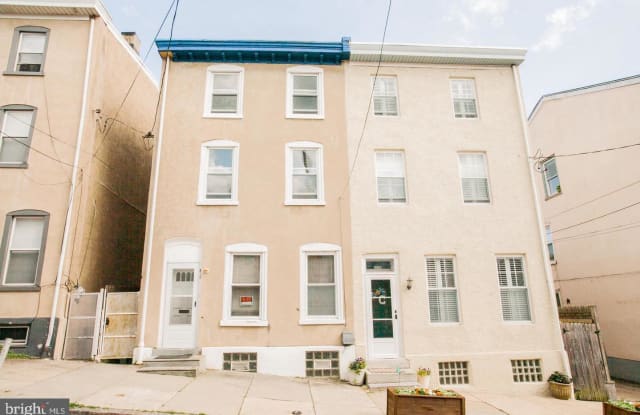 217 DUPONT STREET - 217 Dupont Street, Philadelphia, PA 19127