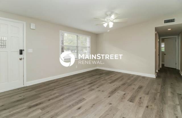 950 Lormann Circle Gallery 4