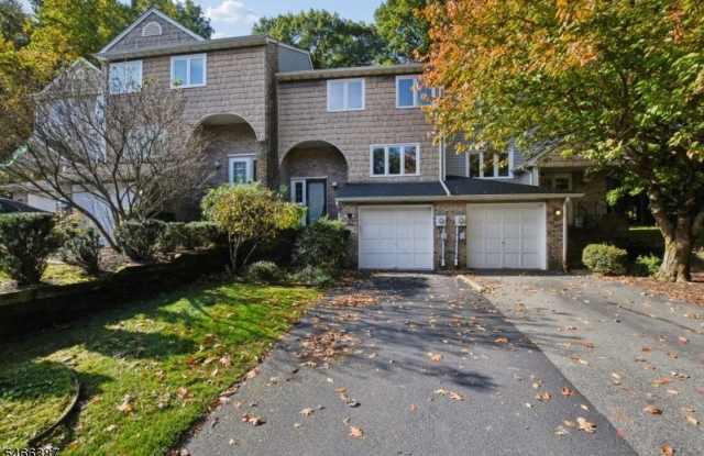 125 Patriots Rd Gallery 1