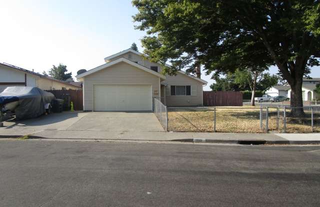 1001 Mockingbird Lane photos photos
