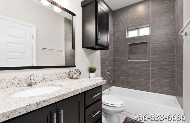 1211 White Oak - Edinburg Gallery 4