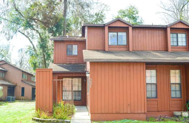 Rockwood Villas 3 bedroom 3 bath end unit photos photos