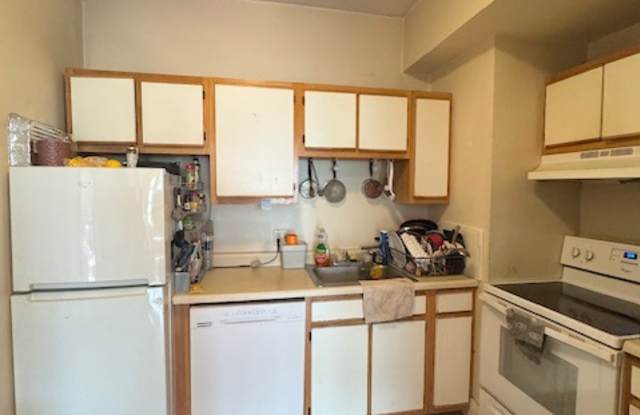 15 Park Vale Ave - 15 Park Vale Avenue, Boston, MA 02134