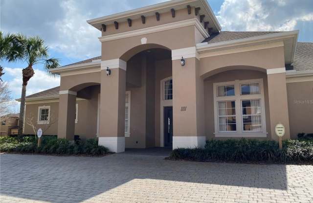 2520 RETREAT VIEW CIRCLE photos photos