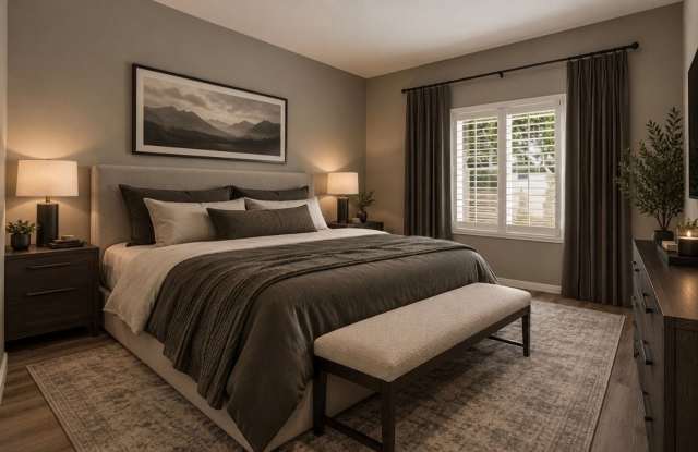 Charming 2BR Condo with Den in Mesa Gallery 3