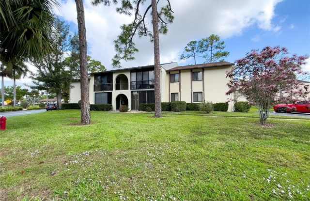 301 Knotty Pine Cir photos photos