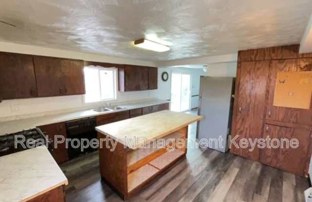 705 E 18th Avenue photos photos