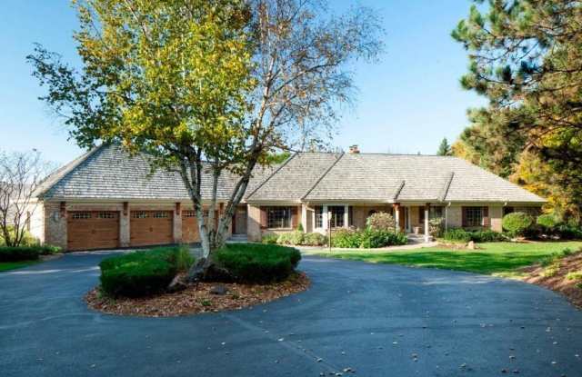 1215 Oakview Road photos photos