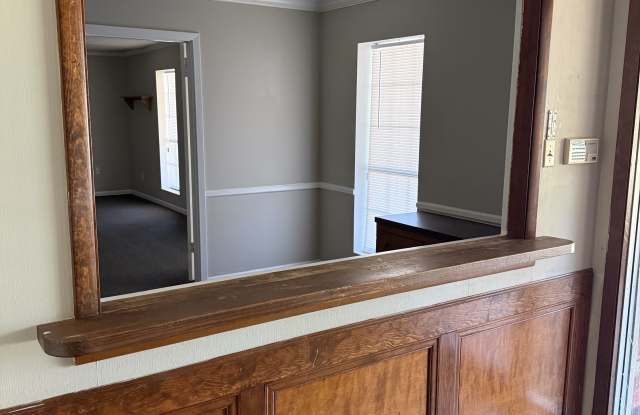 100 Willett Place Boulevard Gallery 2