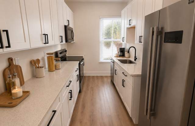 Renovated 4BR Just Minutes from Flagler! Historic Downtown Living! Lawn Care Included! ((Recently Reduced)) photos photos