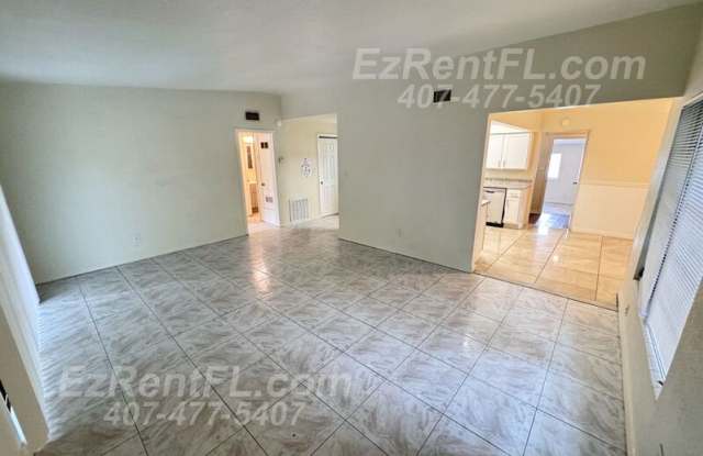 6132 Oakcrest Circle Gallery 4
