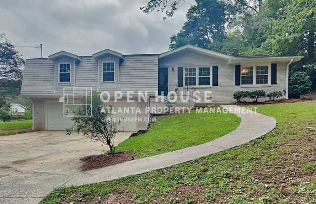 605 Huckleberry Road photos photos