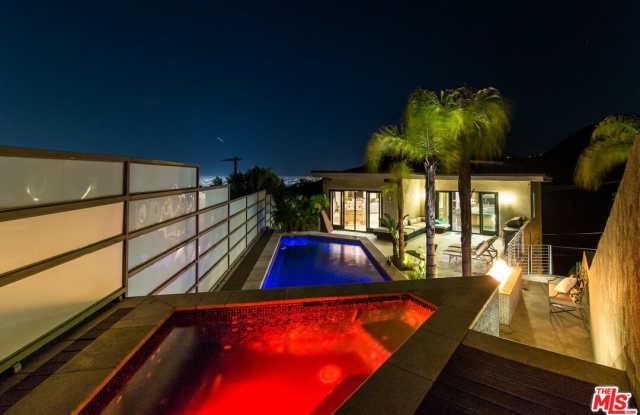 6451 WEIDLAKE Dr Gallery 1